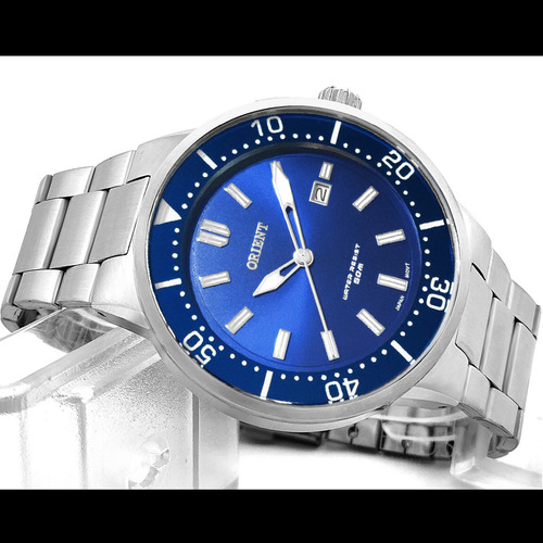 Relógio De Pulso Orient Com Corria De Aço Inoxidável Cor Prateado - Fondo Azul-marinho