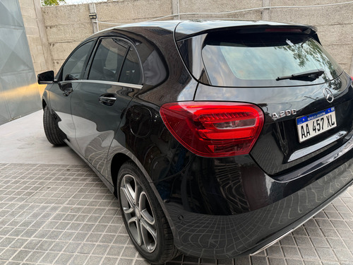 Mercedes-Benz Clase A 1.6 A200 Urban 156cv