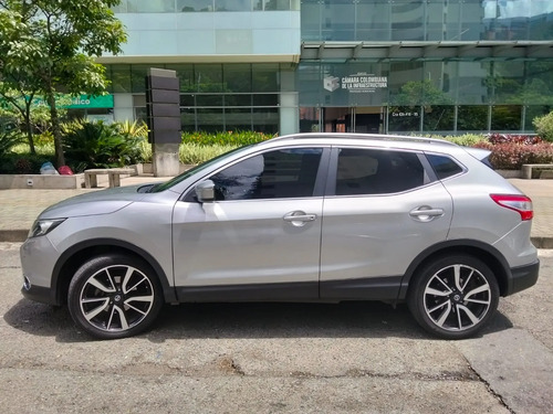 Nissan Qashqai 2.0l 4wd +2 4x4