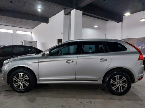 Volvo XC60 2.0 T5 Comfort Drive-e 5p