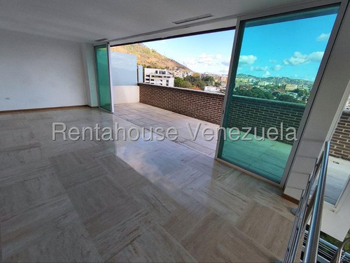 Apartamento Piso Alto Multinivel 680 M² 4h, 8b, 4p, Residencias Bosque Los Chorros Con Pozo De Agua Planta Eléctrica En Calle Cerrada En Venta En Los Chorros Avenida Principal De Los Chorros Caracas