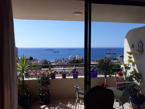 En Recreo Centro, Vista Al Mar Despejada, Soleado, Amoblado
