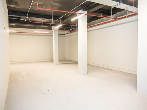 Oficina En Alquiler En Ciudad Vieja Ref. 7110
