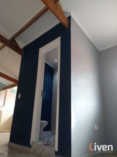 Sobrado Com Excelente Localização E 30 M² De Área Gourmet!! - So0834
