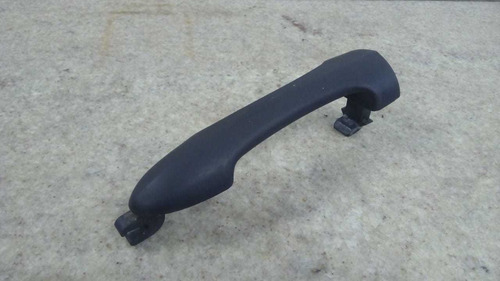 Imagem 3 de 4 de Puxador Maçaneta Externa L.d Ford Focus 2001 A 2005 (fosco)