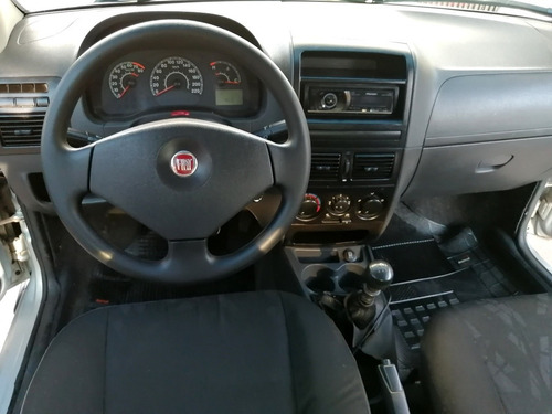 Fiat - Strada Ce Working 1.4 Flex 2010
