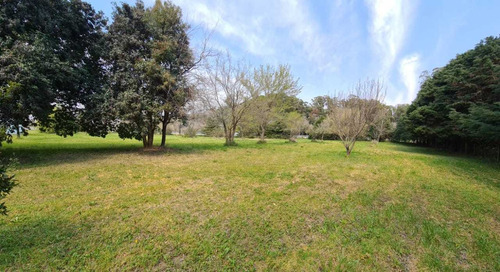 Imagen 10 de 12 de Campo En Venta Sobre Acceso Oeste