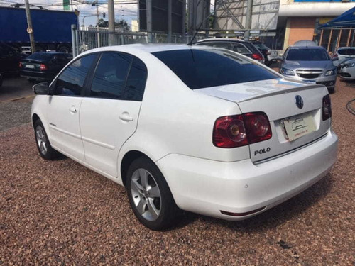 Volkswagen Polo Sedan 1.6 8v(comfort.)(totalflex) 4p