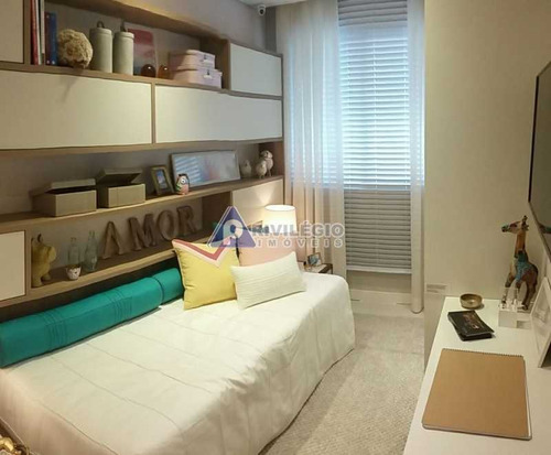 Apartamento À Venda, 3 Quartos, 1 Suíte, 1 Vaga, Botafogo - Rio De Janeiro/rj - 23307