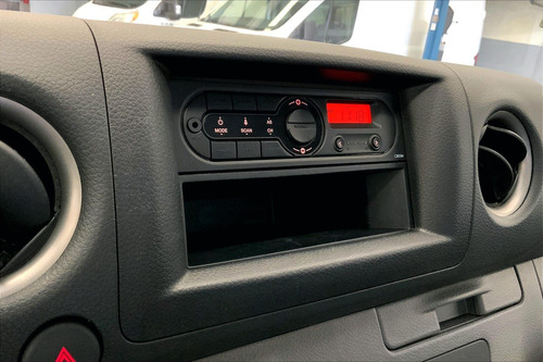 Imagen 24 de 25 de Nissan Urvan 4 Pts Amplia, Tm5, A/ac, Desem Tras, 15 Pas