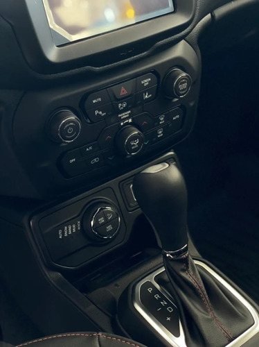 Imagen 7 de 14 de Jeep Renegade Trailhawk At9 4x4 .vr.
