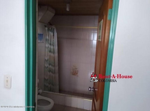 Comercial En Boyaca Real(bogota) Rah Co: 21-516
