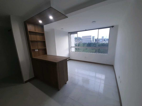 Apartamento En Arriendo  Los Cámbulos, Por El Terminal De Manizales