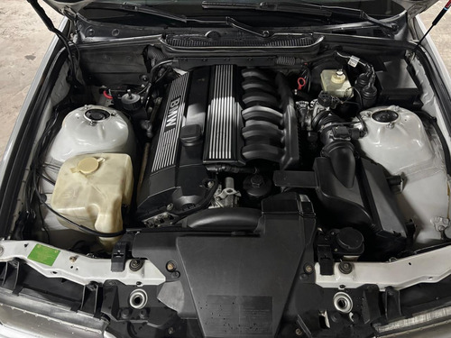 BMW Serie 3 2.5 323 Compact Ti