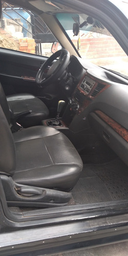 Station Wagon Taxi 2014