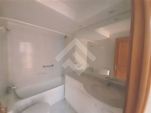 Departamento En Arriendo De 3 Dorm. En Vitacura
