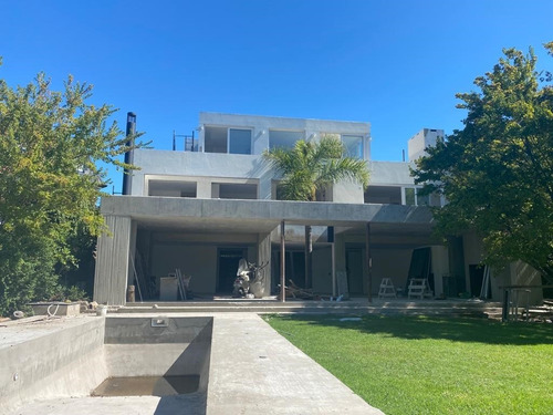 Imagen 2 de 12 de Casa En Venta En Santa Maria De Tigre, Rincón De Milberg, Tigre