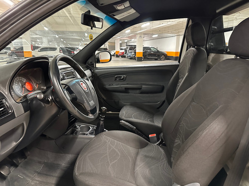 Fiat Strada 1.4 Hard Working Flex 2p