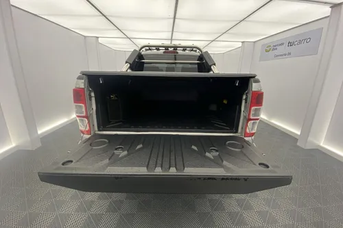 Ford Ranger 3.2 XLS MT 4X4