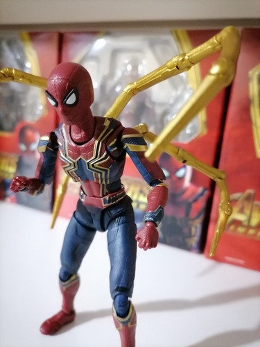 Imagen 4 de 10 de Iron Spider, Spiderman 15cm Ko