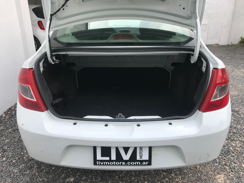 Renault Symbol Luxe 1.6 Año 2011 - Liv Motors