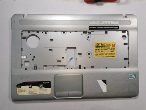  Sony Pcg 7182u Carcasa Tapa Con Detalle