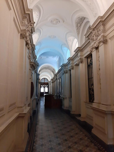 Imagen 3 de 28 de Excelente Oficina De Época - 670 M2 - Entrada Independiente - Categoría - Estilo