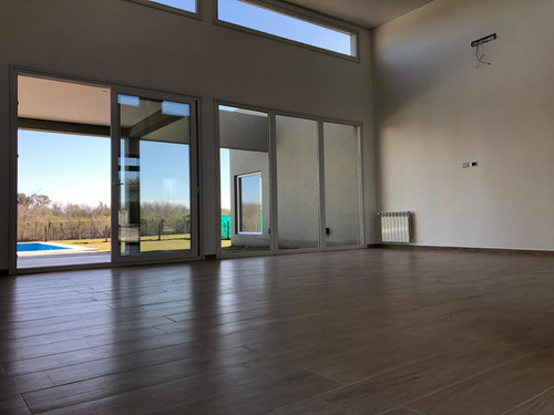 Venta/alquiler Casa En La Concepcion- Lujan Bs.as