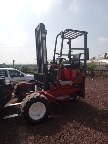 Montacargas Moffett Engineering M5500 Año 2004