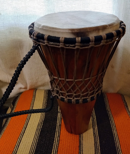 Tambor Africano Excelente Sonido (Usado)