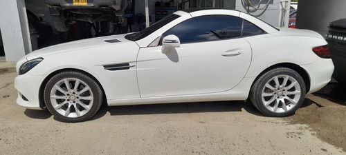 Imagen 3 de 9 de Mercedes-benz Clase Slc 2017 2.0 Roadster Amg Line