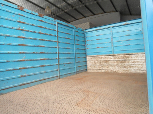 Mercedes Benz L710 Plus 2010 Con Caja