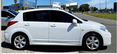 Nissan Tiida 2013 1.8 Emotion Mt, Hermoso Por Donde Lo Mires