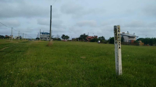 2 Lotes En Bloque En La Caleta. ¨el Yate Y La Regata¨