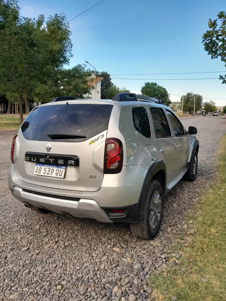 Renault Duster 2.0 Ph2 4x4 Privilege