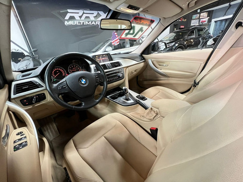 Imagem 11 de 18 de Bmw 320i 2.0 Turbo Câmbio Automático 2014 Azul Série 3 F30