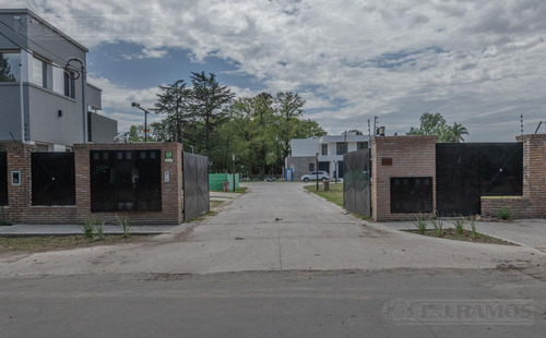 Terreno En La Calle Ricchieri - Don Torcuato
