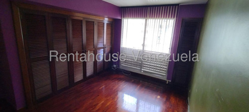 Apartamento Con Gran Potencial Para Remodelar!! 25-24271