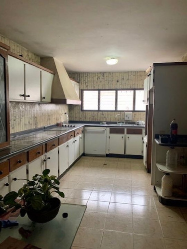 Imagen 12 de 24 de Se Vende Casa 1000m2 9h/8b/6p La Lagunita 0703