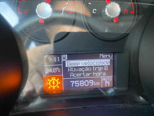 Imagem 8 de 15 de Fiat Punto Sporting Dualogic 1.8 2015