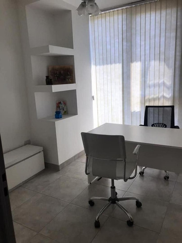 Oficinas En Venta Banfield Centro Impecable! Oportunidad
