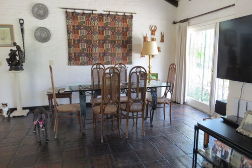 Casa En Venta De 4 Dormitorios En San Rafael