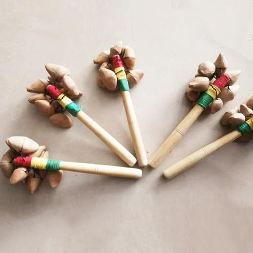 Sonajero De Mano Para Cáscaras De Nueces Con Mango De