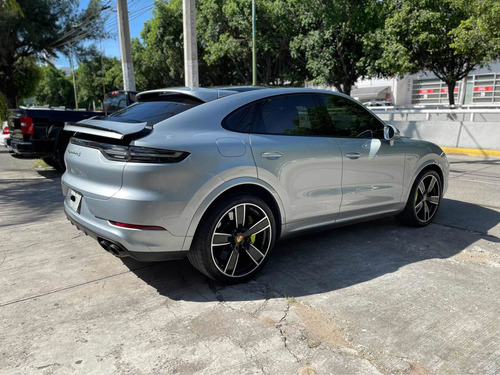 Imagen 5 de 15 de Porsche Cayenne Porsche Turbo S Hibr