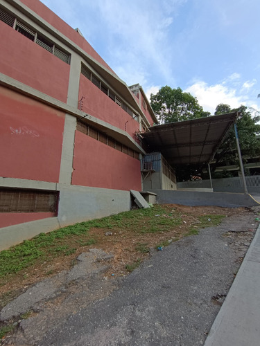 Edificio En Venta Ubicado En Petare - Rojas