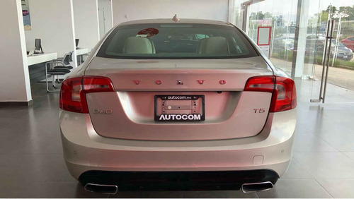 Imagen 4 de 15 de Volvo S60 2017 4p Dynamic T5 L4/2.0/ T Aut