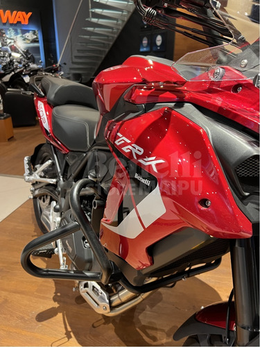 Imagen 9 de 15 de Benelli Trk 502