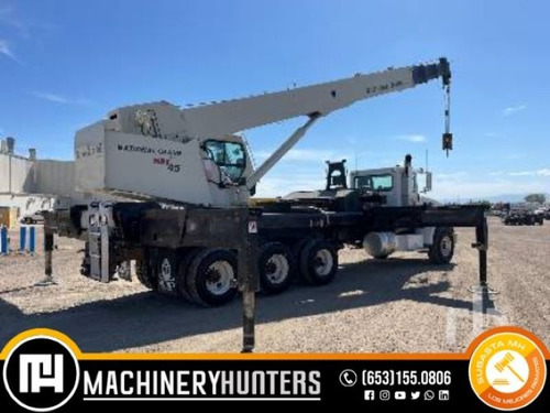 Grua Titan Peterbilt 2010 367, Maquinaria Pesada, Maquinaria