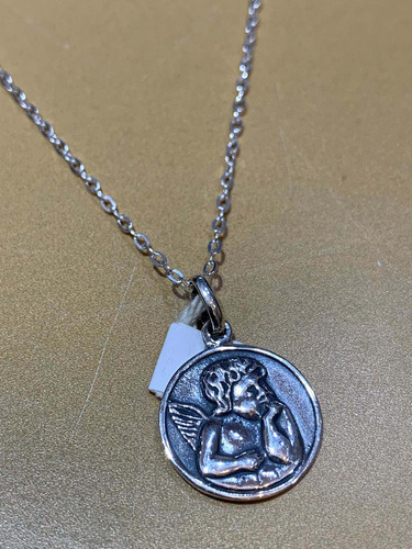 Medalla Angelito Pesador Con Cadena, Plata 925. Niños. Tuset