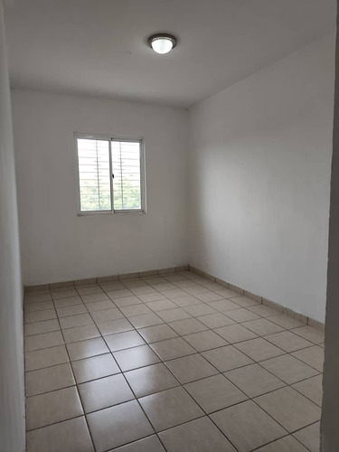 Apartamento En Montemayor San Diego - Rc